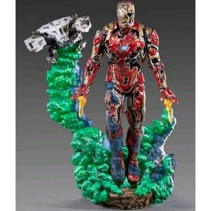 Marvel Spider-Man Far From Home Iron Man Illusion collectibles